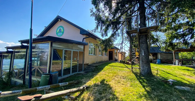 Planinarski dom Lipici Majevica Srebrenik Bosna i Hercegovina