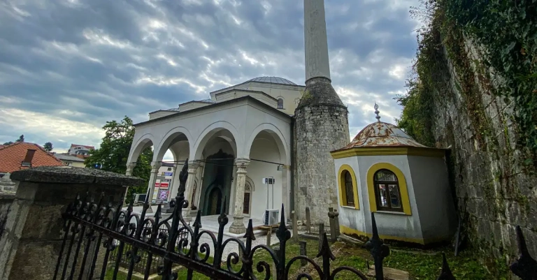 Husejnija džamija Gradačac Bosna i Hercegovina