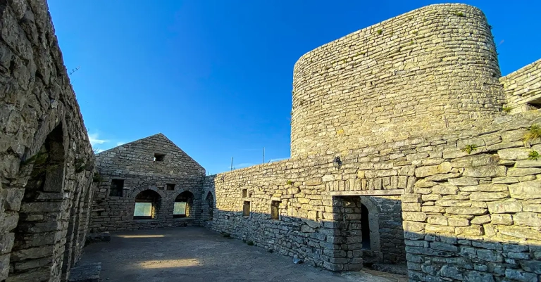 Tvrđava Srebrenik