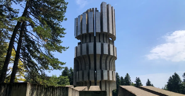 Memorijalni kompleks Kozara