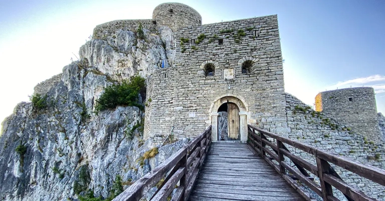 Tvrđava Srebrenik
